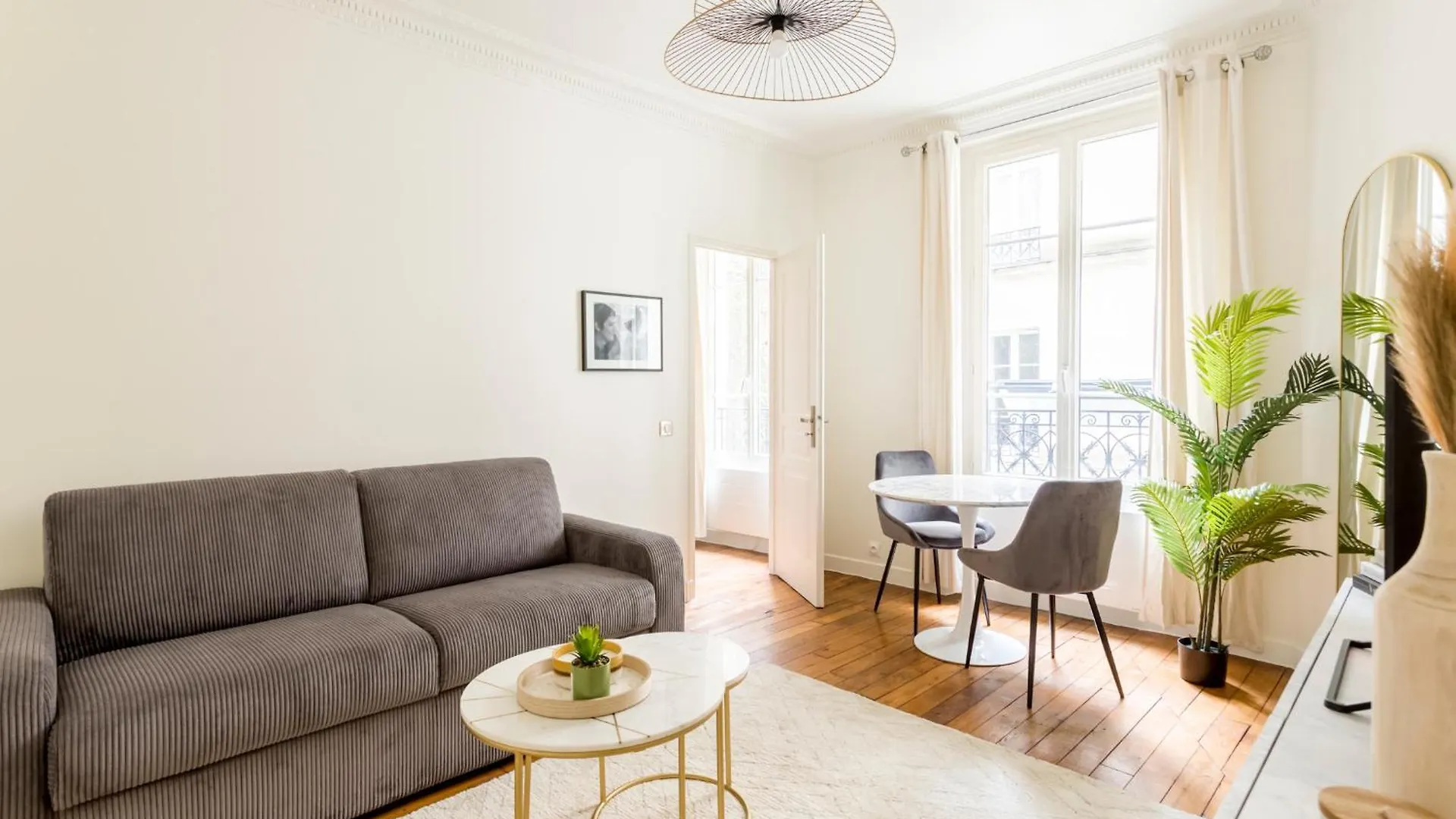 Apartment Superbe Appartement Montmartre Paris
