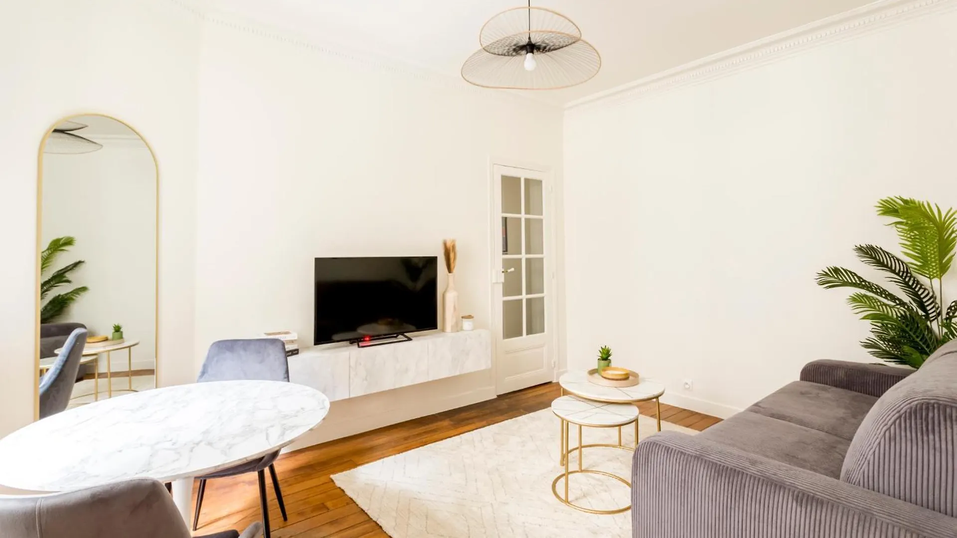 Superbe Appartement Montmartre Paris France